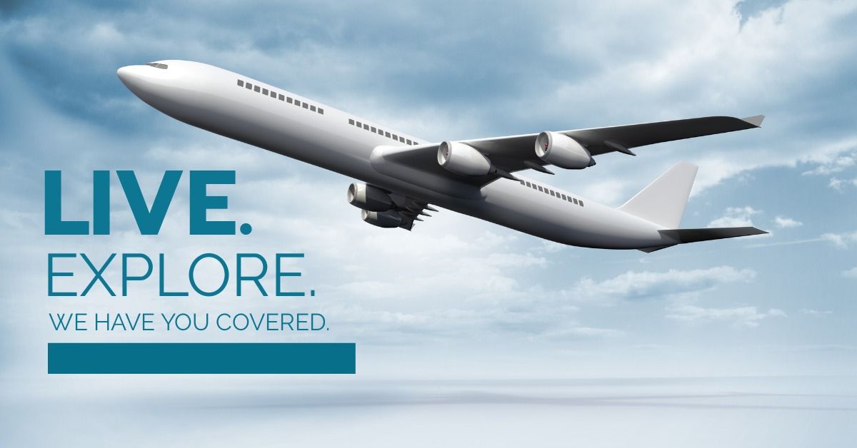 Annonce display pour une agence de voyage avec un avion dans les nuages - Image