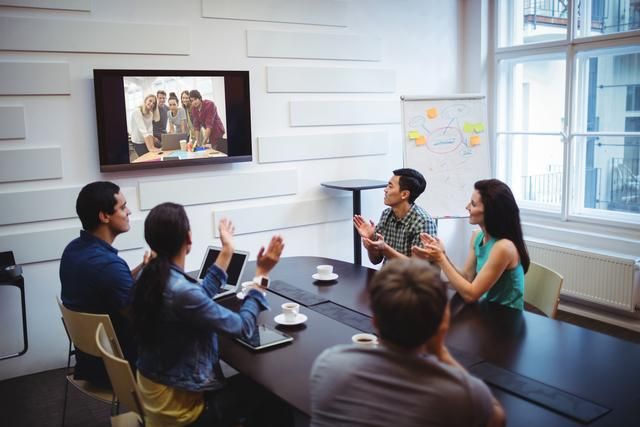 Videoconference meeting - The 100 best event marketing ideas - Image